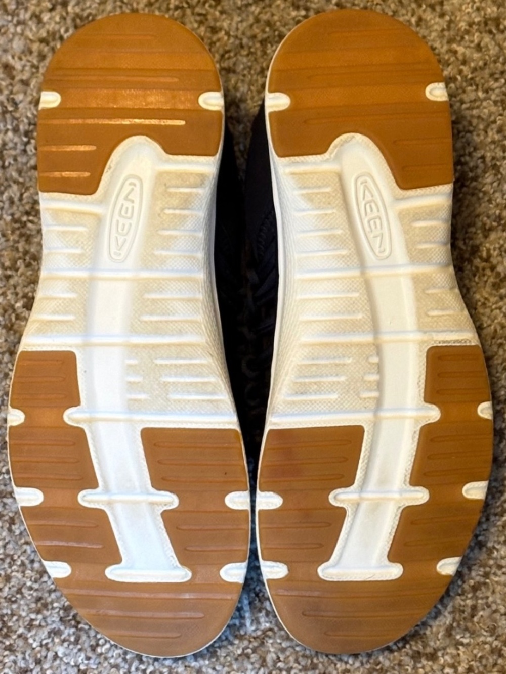 Keen Uneek O2 Black White Corded Water Shoes Sandals Women's 10.5 Mens 8.5 EU 41 - Picture 11 of 12